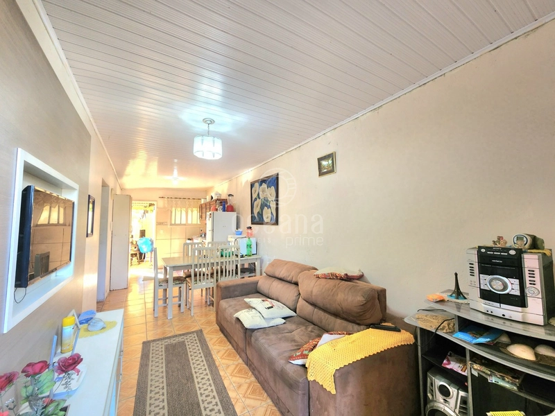 CASA Á VENDA EM CAPÃO NOVO: 10ª foto da galeria de imagens do imóvel