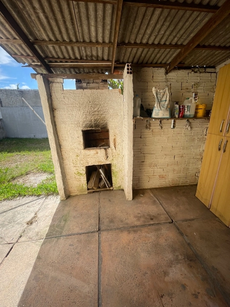 CASA COM 3 DORMITÓRIOS E TERRENO INTEIRO EM CAPÃO NOVO: 12ª foto da galeria de imagens do imóvel