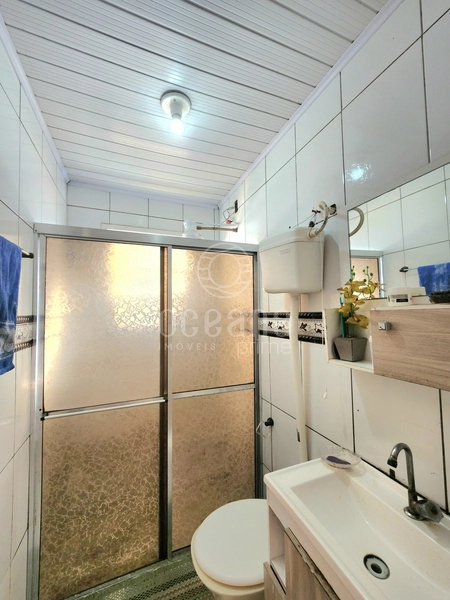 CASA Á VENDA EM CAPÃO NOVO: 3ª foto da galeria de imagens do imóvel