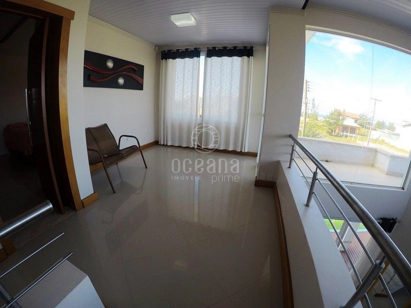 CASA A VENDA UMA QUADRA DO MAR EM CAPAO DA CANOA: 7ª foto da galeria de imagens do imóvel