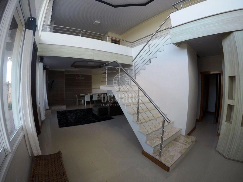 CASA A VENDA UMA QUADRA DO MAR EM CAPAO DA CANOA: 12ª foto da galeria de imagens do imóvel
