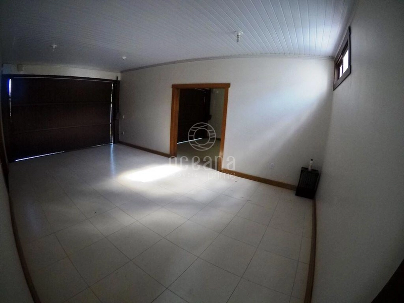 CASA A VENDA UMA QUADRA DO MAR EM CAPAO DA CANOA: 19ª foto da galeria de imagens do imóvel
