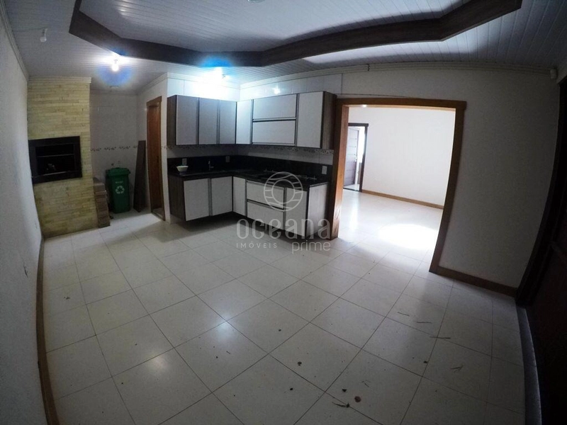 CASA A VENDA UMA QUADRA DO MAR EM CAPAO DA CANOA: 21ª foto da galeria de imagens do imóvel