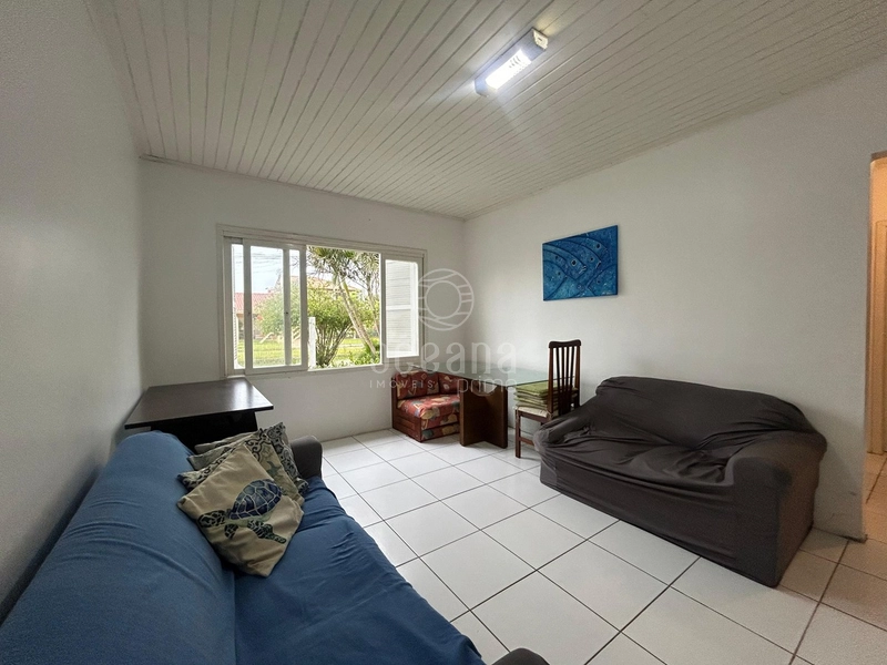 CASA A VENDA EM ATLANTIDA SUL: 4ª foto da galeria de imagens do imóvel