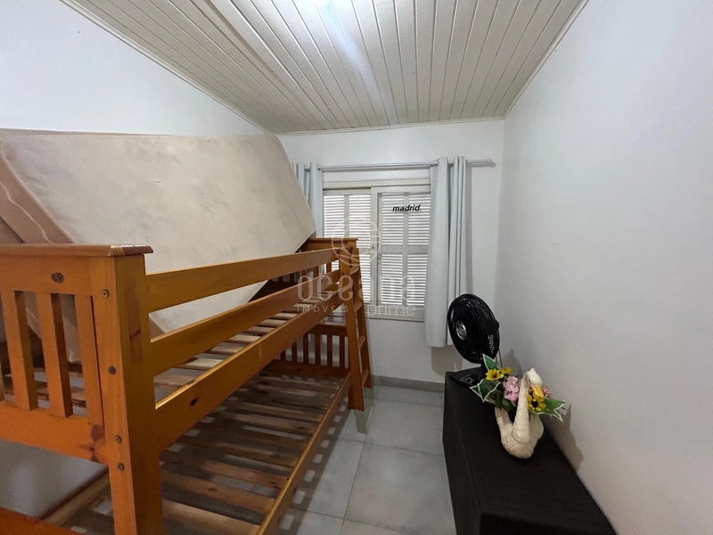 CASA A VENDA EM ATLANTIDA SUL: 6ª foto da galeria de imagens do imóvel