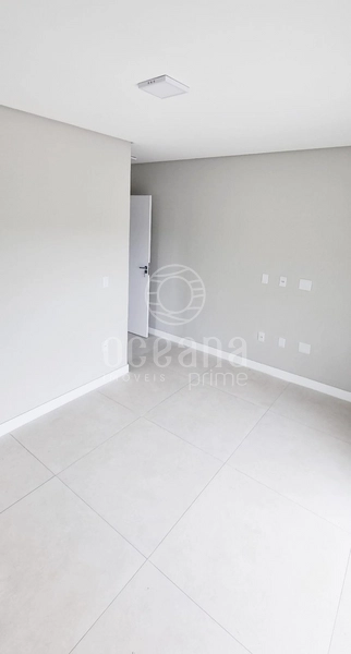 SOBRADO A VENDA EM XANGRI-LA COM 03 SUITES: 5ª foto da galeria de imagens do imóvel