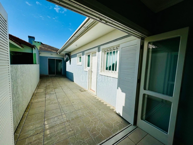 CASA A VENDA EM XANGRI-LA: 6ª foto da galeria de imagens do imóvel
