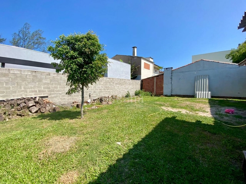 CASA A VENDA EM ATLANTIDA SUL TERRENO INTEIRO: 12ª foto da galeria de imagens do imóvel