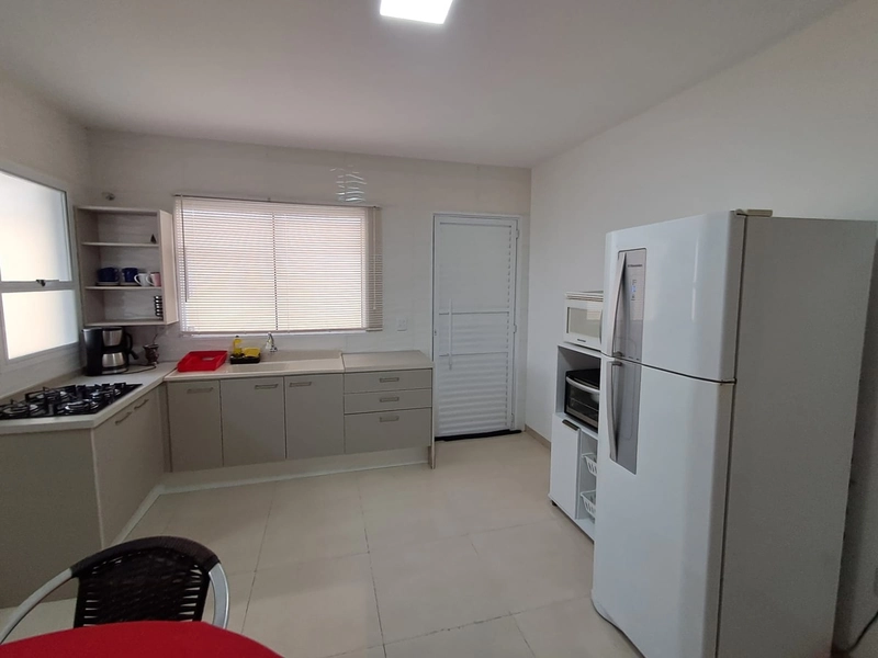 CASA A VENDA EM CAPAO DA CANOA: 5ª foto da galeria de imagens do imóvel