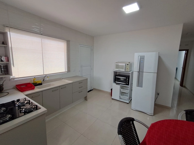 CASA A VENDA EM CAPAO DA CANOA: 8ª foto da galeria de imagens do imóvel