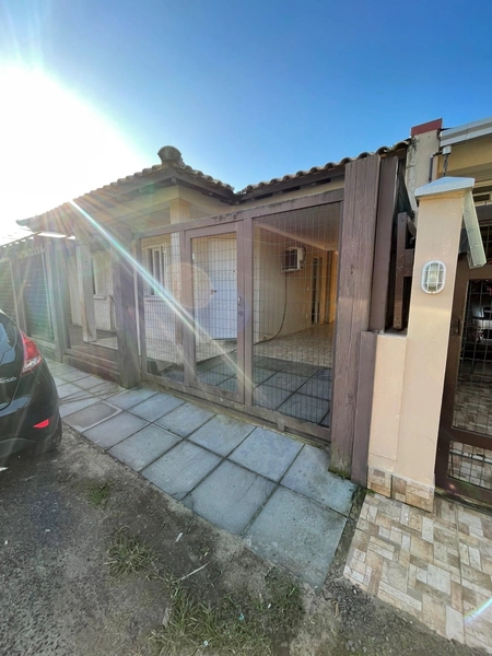 CASA A VENDA EM CAPAO DA CANOA: 2ª foto da galeria de imagens do imóvel