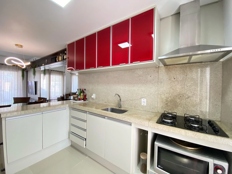 DUPLEX A VENDA NO CENTRO DE XANGRI-LÁ: 4ª foto da galeria de imagens do imóvel