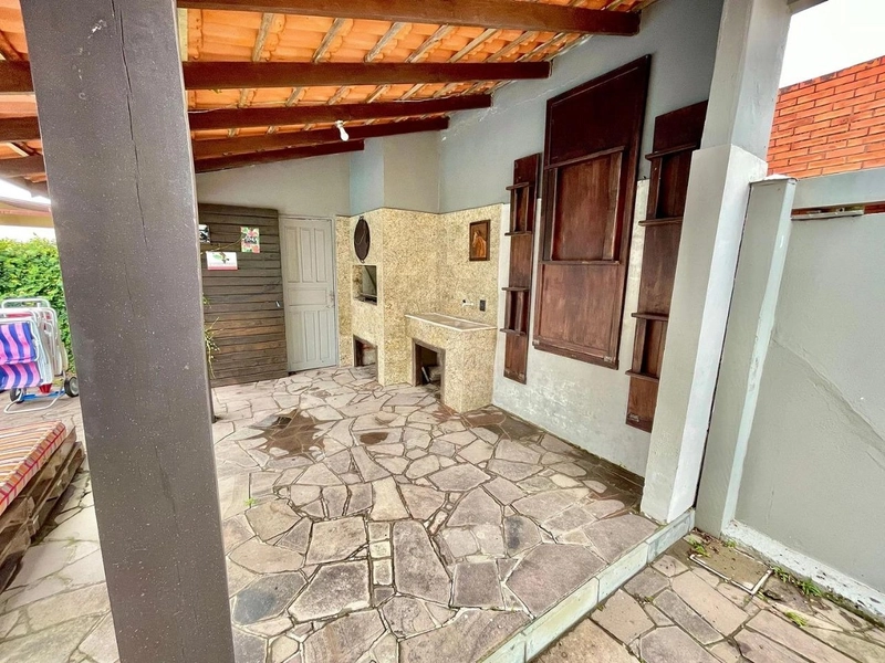 CASA A VENDA EM XANGRI-LA TERRENO INTEIRO: 8ª foto da galeria de imagens do imóvel