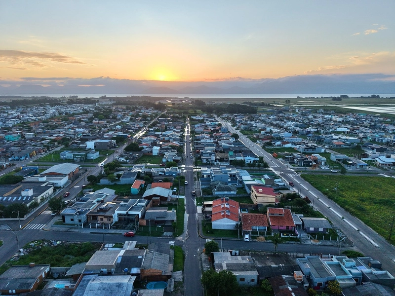 CASA A VENDA EM CAPÃO DA CANOA MOBILIADA E DECORADA: 2ª foto da galeria de imagens do imóvel