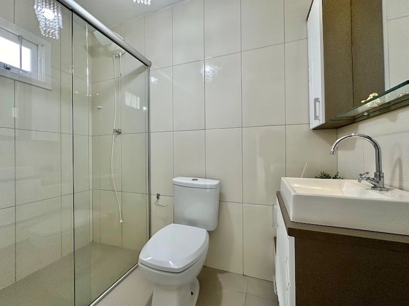 CASA EM ATLANTIDA SUL PROXIMO AO MAR TERRENO INTEIRO: 8ª foto da galeria de imagens do imóvel
