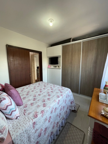CASA DE ALTO PADRÃO EM CAPÃO NOVO: 2ª foto da galeria de imagens do imóvel