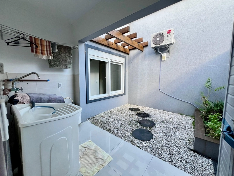 CASA A VENDA EM ATLANTIDA SUL PROXIMO AO MAR MOBILIADA E DECORADA: 13ª foto da galeria de imagens do imóvel