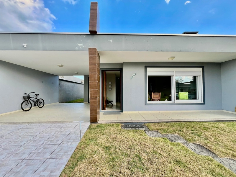 CASA A VENDA EM ATLANTIDA SUL PROXIMO AO MAR MOBILIADA E DECORADA: 24ª foto da galeria de imagens do imóvel