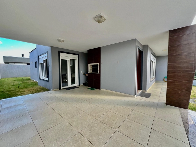 CASA A VENDA EM ATLANTIDA SUL PROXIMO AO MAR MOBILIADA E DECORADA: 29ª foto da galeria de imagens do imóvel