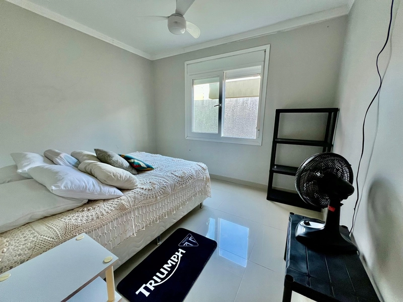 CASA A VENDA EM ATLANTIDA SUL PROXIMO AO MAR MOBILIADA E DECORADA: 18ª foto da galeria de imagens do imóvel
