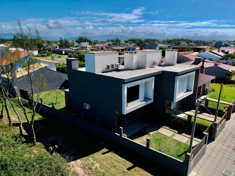 SOBRADO A VENDA EM XANGRILÁ: 26ª foto da galeria de imagens do imóvel