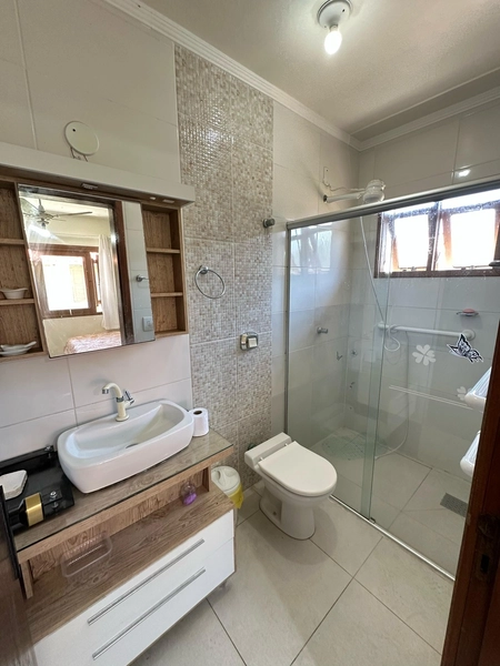 CASA NO CENTRO DE XANGRI-LA / 3 DORMITÓRIOS: 5ª foto da galeria de imagens do imóvel