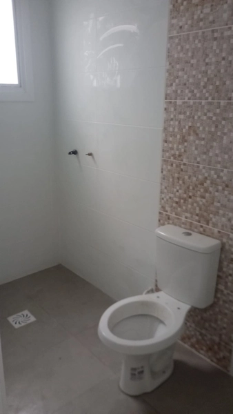 OPORTUNIDADE! CASA 3 DORMITÓRIOS COM SUÍTE - CAPÃO DA CANOA: 4ª foto da galeria de imagens do imóvel