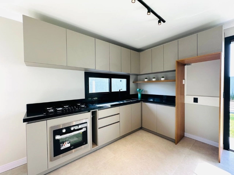 CASA 350 METROS DO MAR - MOBILIADA E DECORADA /NUNCA HABITADA: 21ª foto da galeria de imagens do imóvel