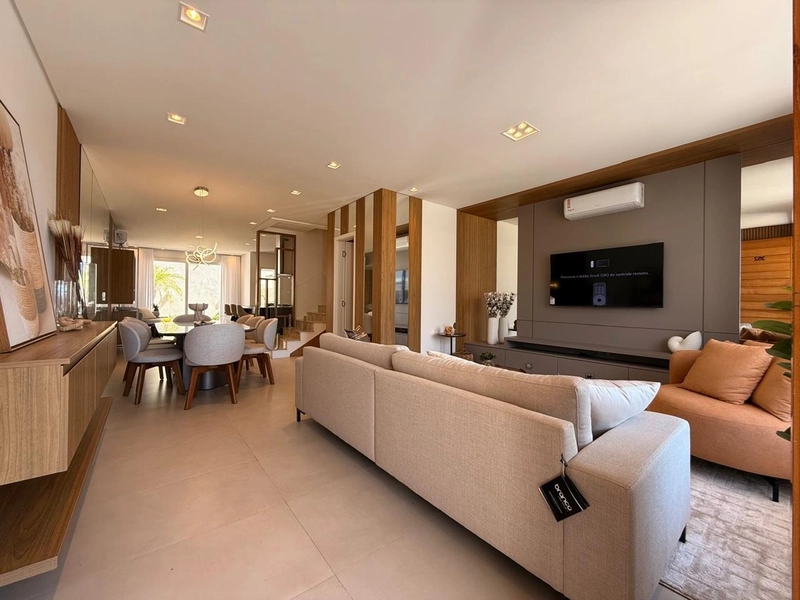 CASA NO MURANO: 5ª foto da galeria de imagens do imóvel