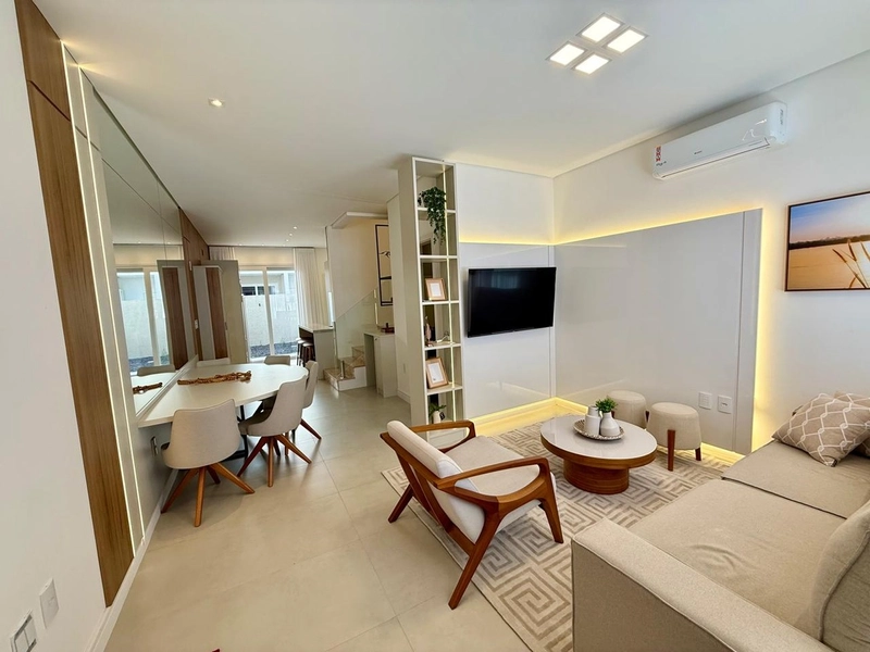 CASA NO MURANO: 2ª foto da galeria de imagens do imóvel