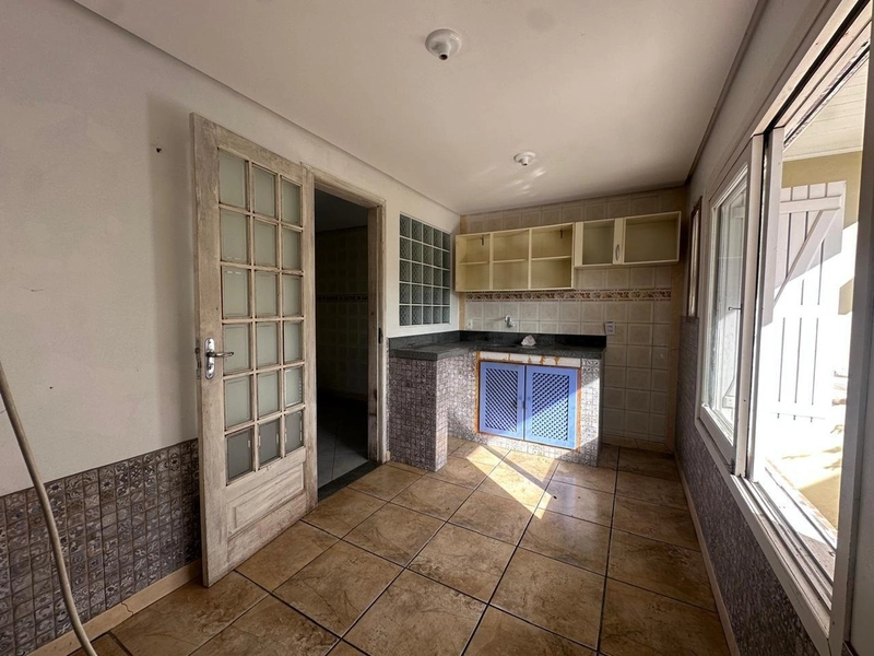 CASA A VENDA EM XANGRI-LÁ COM DOIS TERRENOS: 14ª foto da galeria de imagens do imóvel