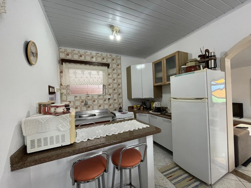 CASA A VENDA EM ATLANTIDA SUL: 20ª foto da galeria de imagens do imóvel