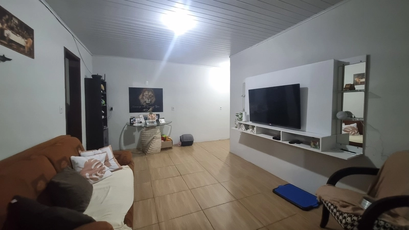 CASA A VENDA EM ATLANTIDA SUL: 11ª foto da galeria de imagens do imóvel