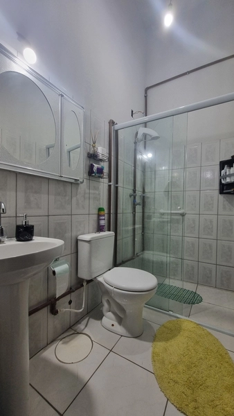 CASA A VENDA EM ATLANTIDA SUL: 17ª foto da galeria de imagens do imóvel