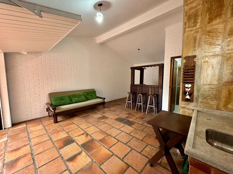 CASA A VENDA EM ATLANTIDA SUL: 11ª foto da galeria de imagens do imóvel