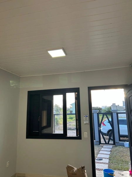CASA A VENDA EM CAPAO DA CANOA: 8ª foto da galeria de imagens do imóvel