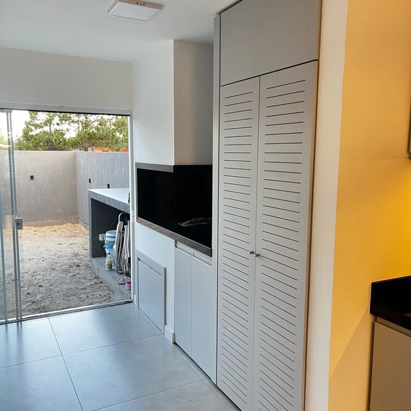 CASA A VENDA EM ATLANTIDA SUL: 17ª foto da galeria de imagens do imóvel
