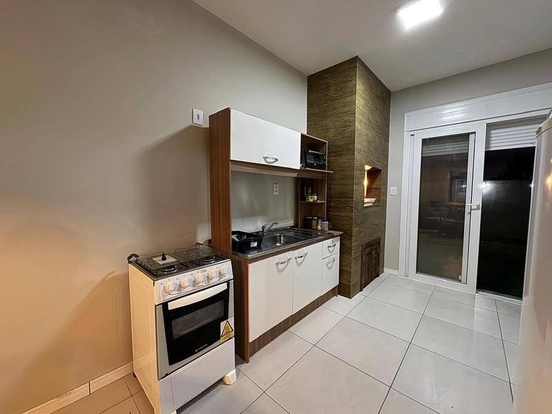 CASA A VENDA EM ATLANTIDA SUL PROXIMO AO MAR: 10ª foto da galeria de imagens do imóvel