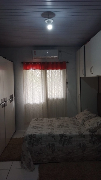 CASA DE TERRENO INTEIRO LADO MAR EM CAPÃO NOVO: 9ª foto da galeria de imagens do imóvel