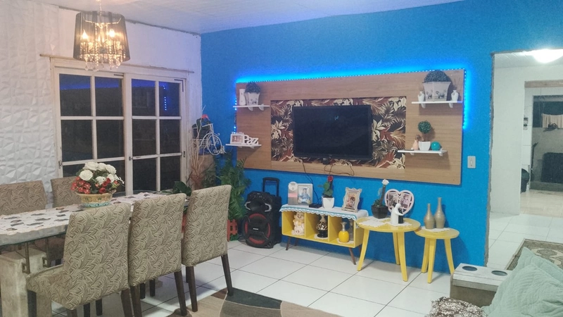 CASA DE TERRENO INTEIRO LADO MAR EM CAPÃO NOVO: 3ª foto da galeria de imagens do imóvel