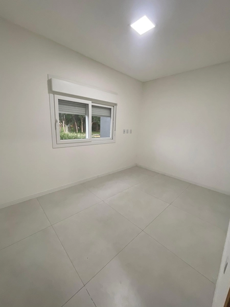 CASA A VENDA EM XANGRI-LA PROXIMO AO MAR: 4ª foto da galeria de imagens do imóvel