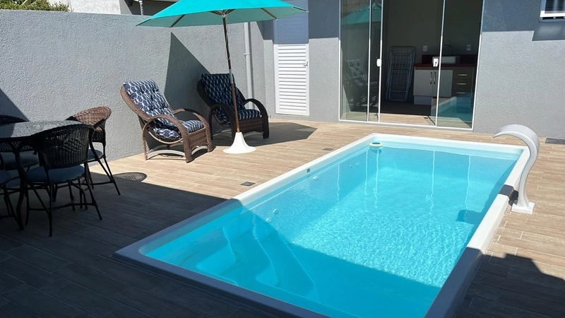 CASA A VENDA EM XANGRI-LÁ COM PISCINA: 10ª foto da galeria de imagens do imóvel