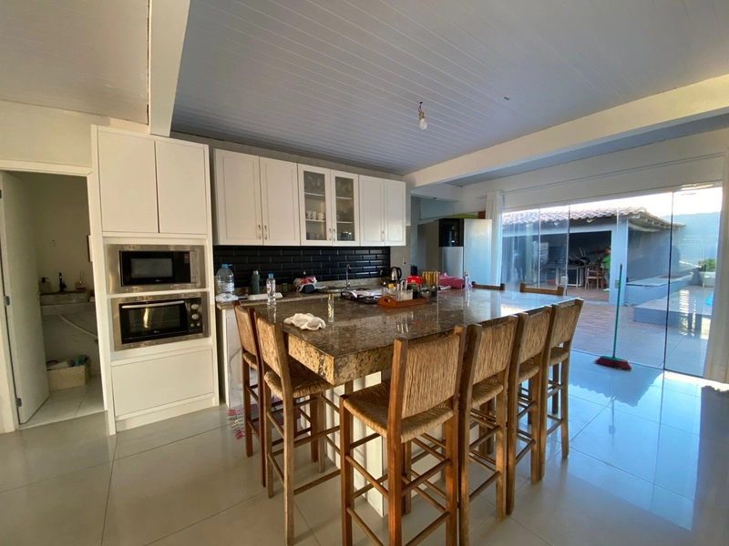 CASA A VENDA EM XANGRI-LA: 11ª foto da galeria de imagens do imóvel