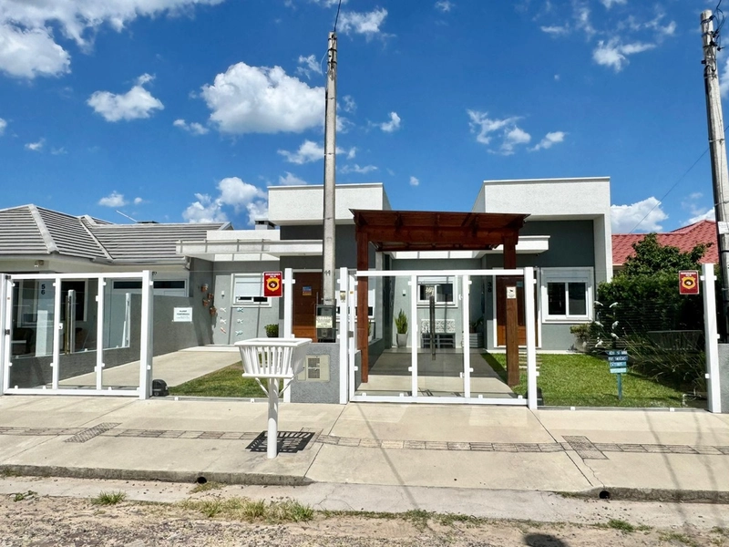 CASA A VENDA EM XANGRI-LÁ PROXIMO AO MAR: 2ª foto da galeria de imagens do imóvel