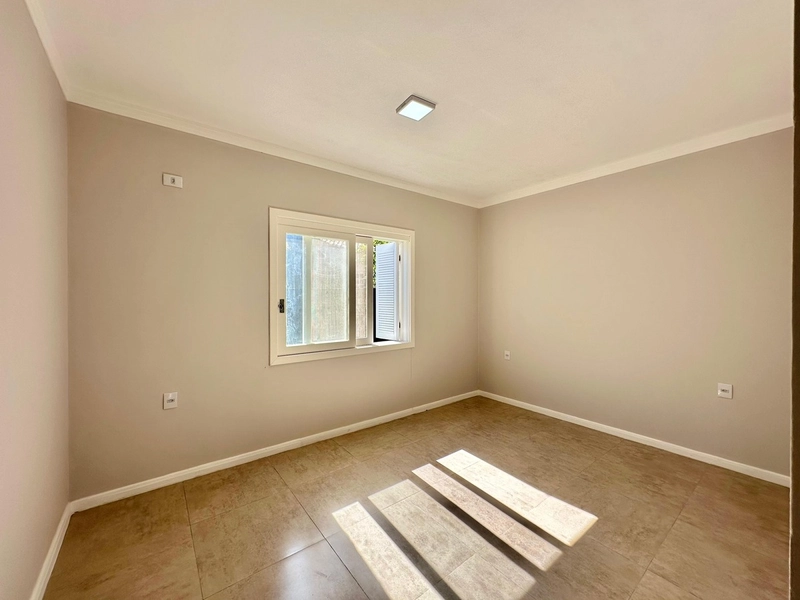 CASA A VENDA NO CENTRO DE XANGRI-LÁ: 7ª foto da galeria de imagens do imóvel