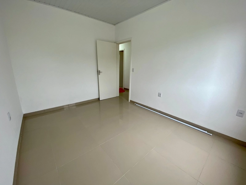 CASA A VENDA EM CAPAO DA CANOA TERRENO INTEIRO: 6ª foto da galeria de imagens do imóvel
