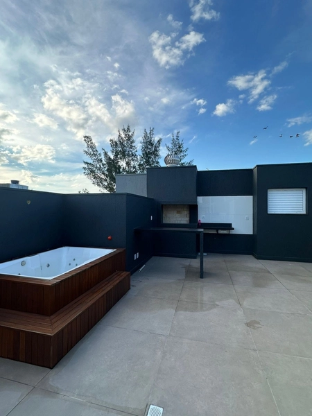 CASA 3 DORMITÓRIROS COM TERRAÇO COM VISTA PARA O MAR: 3ª foto da galeria de imagens do imóvel