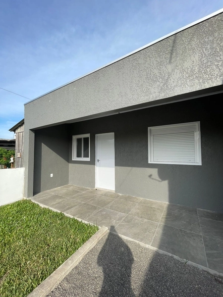 CASA Á VENDA EM CAPÃO NOVO