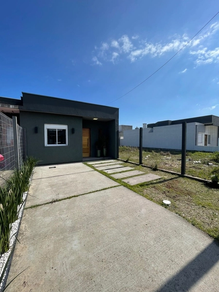 CASA A VENDA EM CAPÃO DA CANOA: 1ª foto da galeria de imagens do imóvel