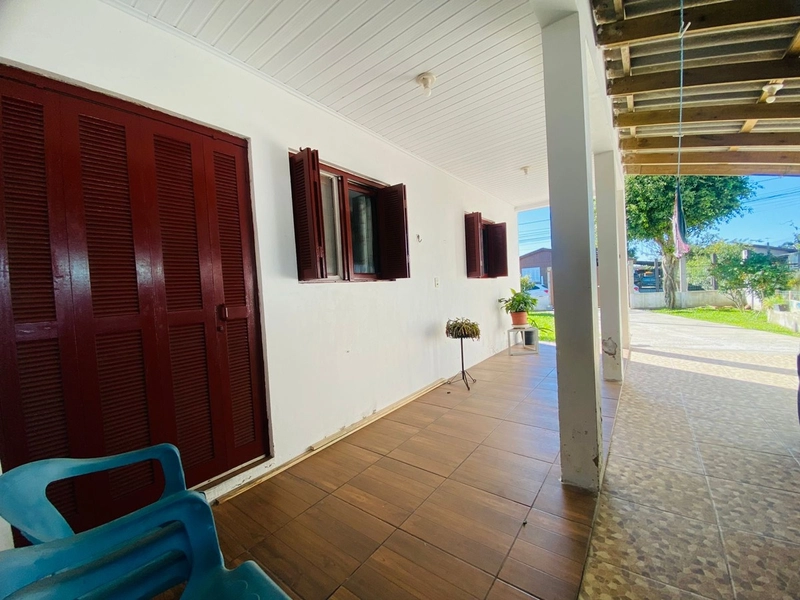 CASA COM TERRENO INTEIRO - ARCO IRIS / CAPÃO DA CANOA: 8ª foto da galeria de imagens do imóvel